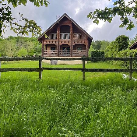 Au Bord Du Lac III Villa Montigny-en-Morvan Exterior photo